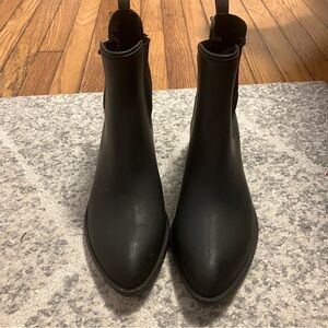 Jeffrey Campbell Havana Last ankle rain boots size 9